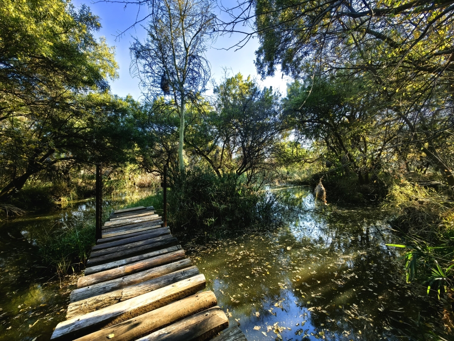 Commercial Property for Sale in Lindleyspoort North West